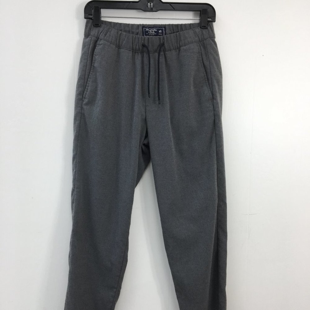 Abercrombie + Finch Mens Taper Leg Pants in Gray Size XS EXCELLENT Condition
